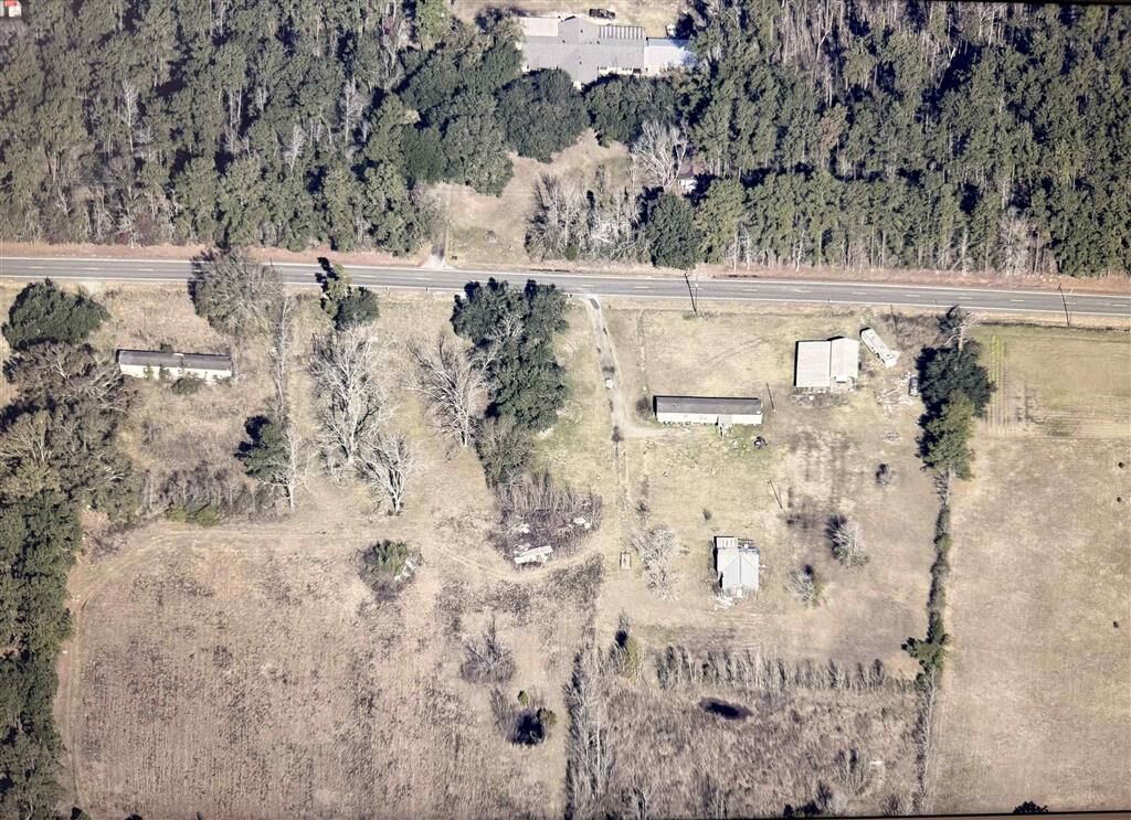 Property Photo:  723 Coward Road  LA 70633 