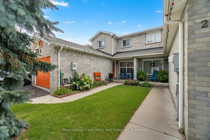Property Photo: 18 Silverstream Road ON L6Z 3W5