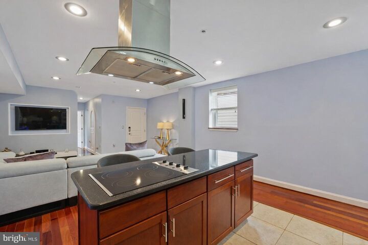 Property Photo:  3579 Warder Street NW 3  DC 20010 