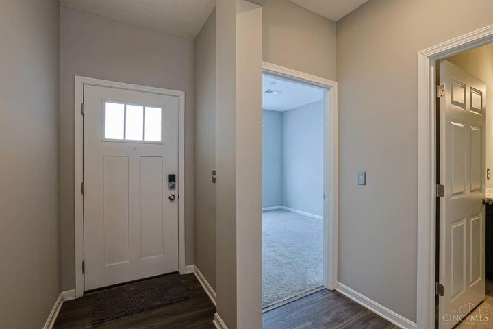 Property Photo:  1323 Anacapa Court  OH 45103 