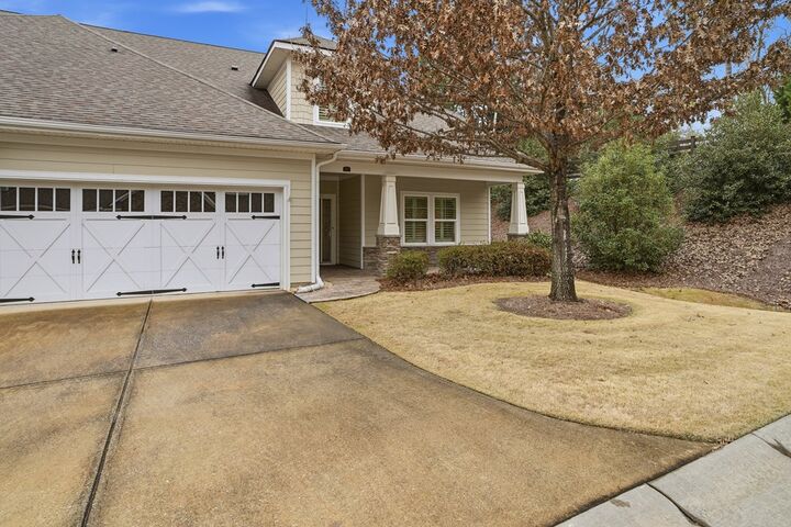 Property Photo:  1438 Grove Park Drive  GA 31904 