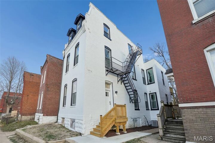 Property Photo:  2826 Texas Avenue  MO 63118 