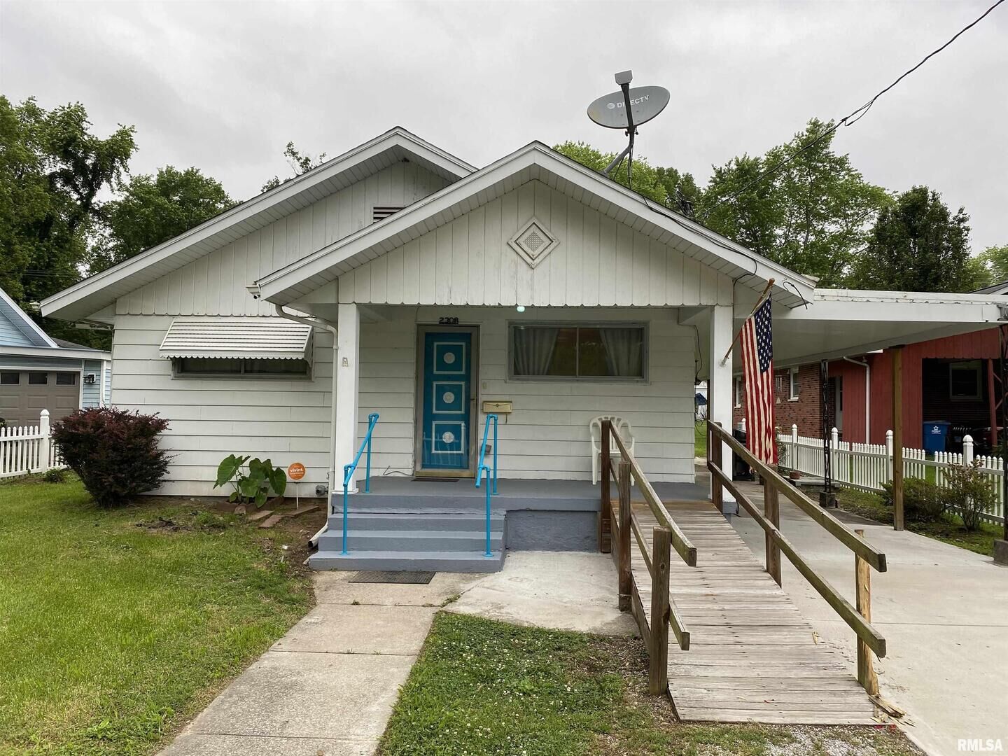Property Photo:  2308 Alexander Street  IL 62966 