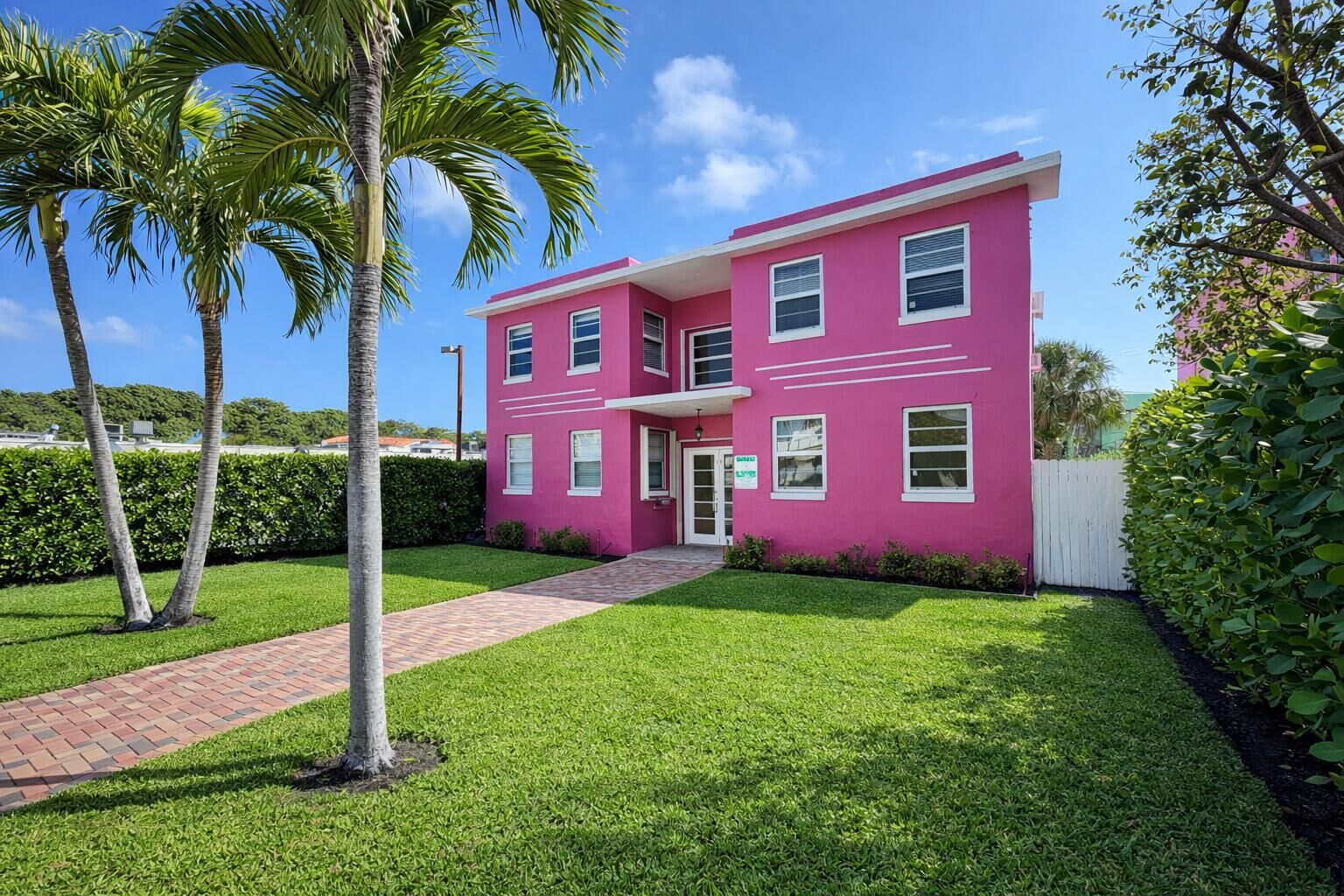 Property Photo: 14 S M Street 4 FL 33460