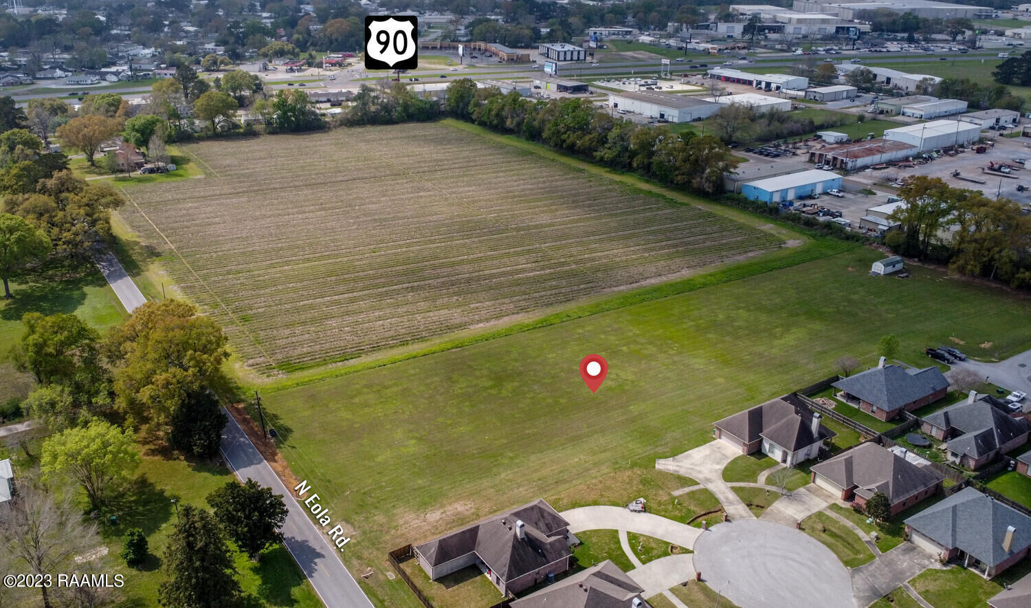 Property Photo:  211 N Eola Road  LA 70518 