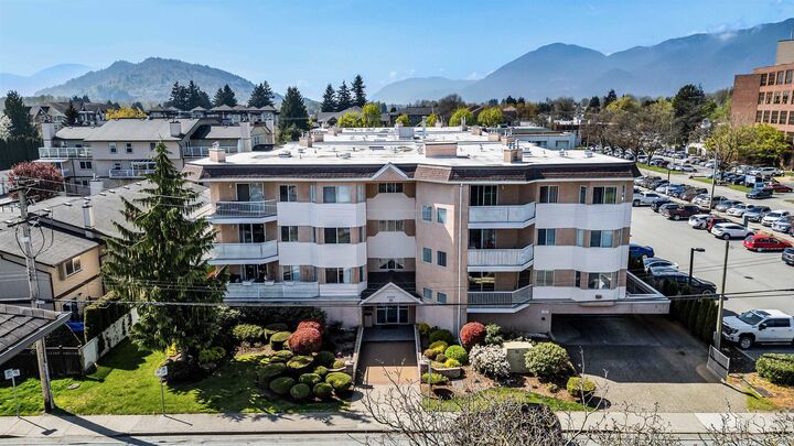 Photo de la propriété:  8985 Mary Street 214  BC V2P 4J4 