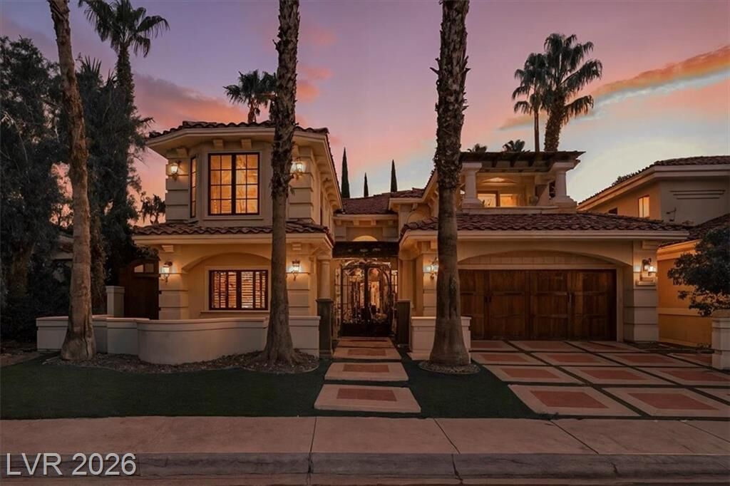 Property Photo: 2508 Monarch Bay Drive NV 89128