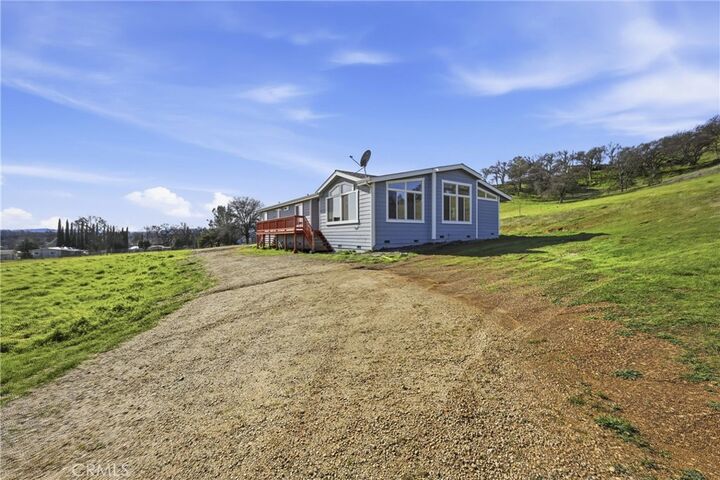 Property Photo:  2805 Smith Lane  CA 95422 