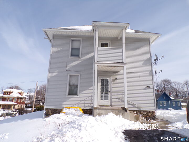 Property Photo:  17 Holbrook Street  CT 06401 