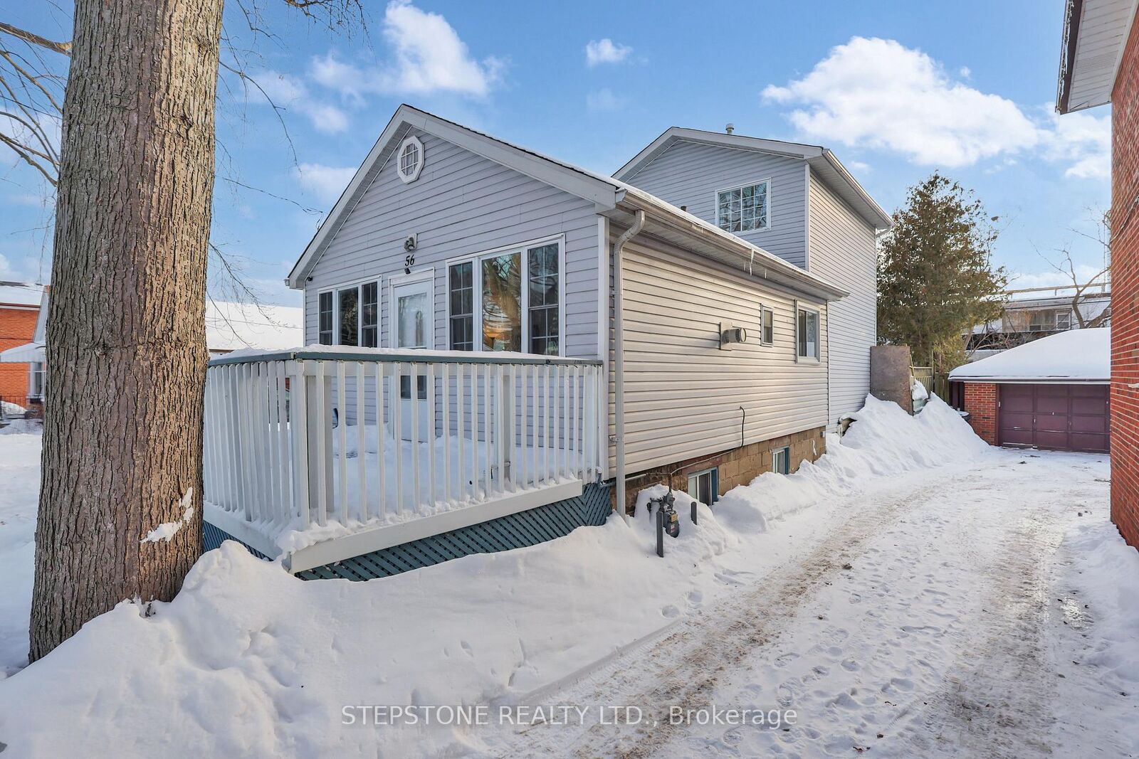 Property Photo: 56 41st Street W ON M8W 3N6