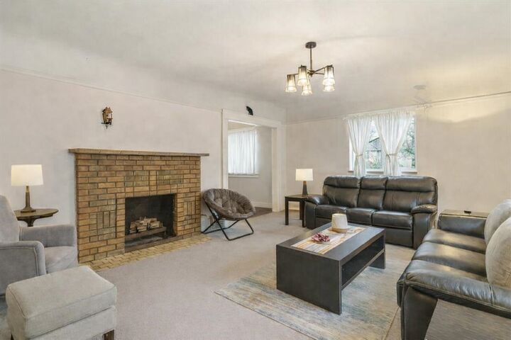 Property Photo:  1311 Kamloops Street  BC V5K 3V6 