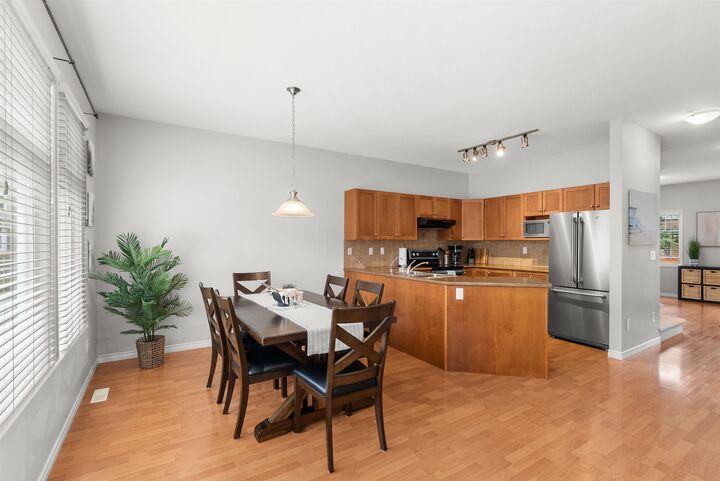 Property Photo:  6588 188 Street 33  BC V3S 1Z6 