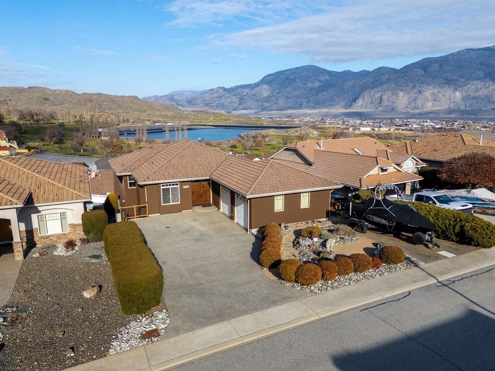 Property Photo: 11909 La Costa Lane BC V0H 1V4