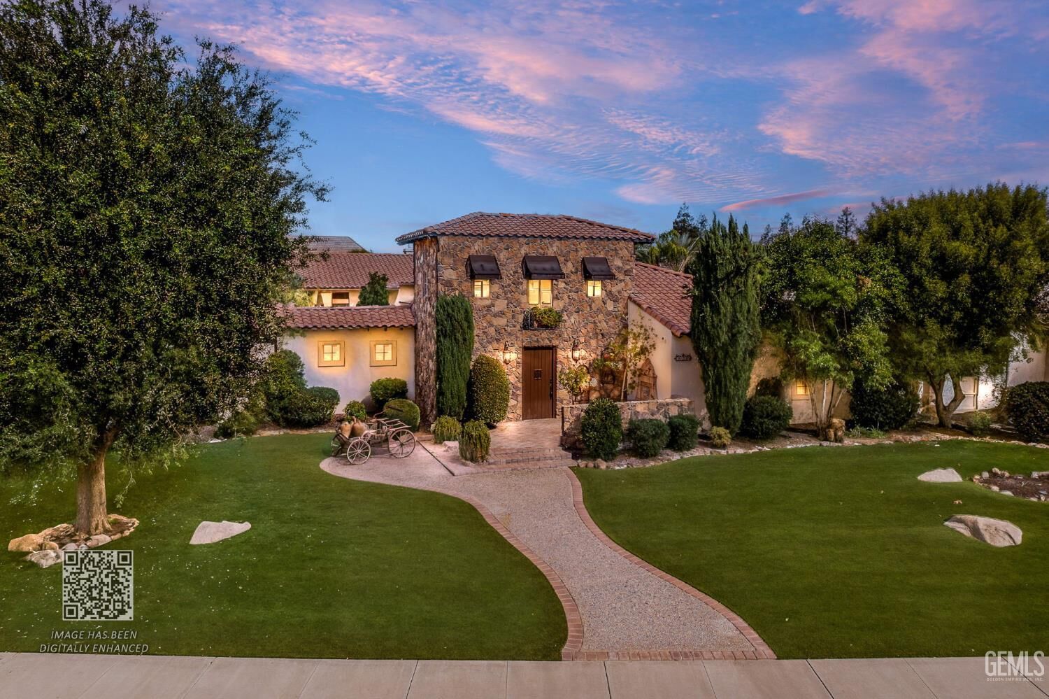 Property Photo:  10208 Keswick Drive  CA 93311 