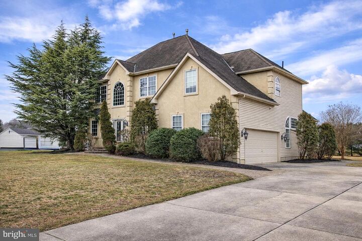 Property Photo:  109 Karenlynn Drive  NJ 08322 