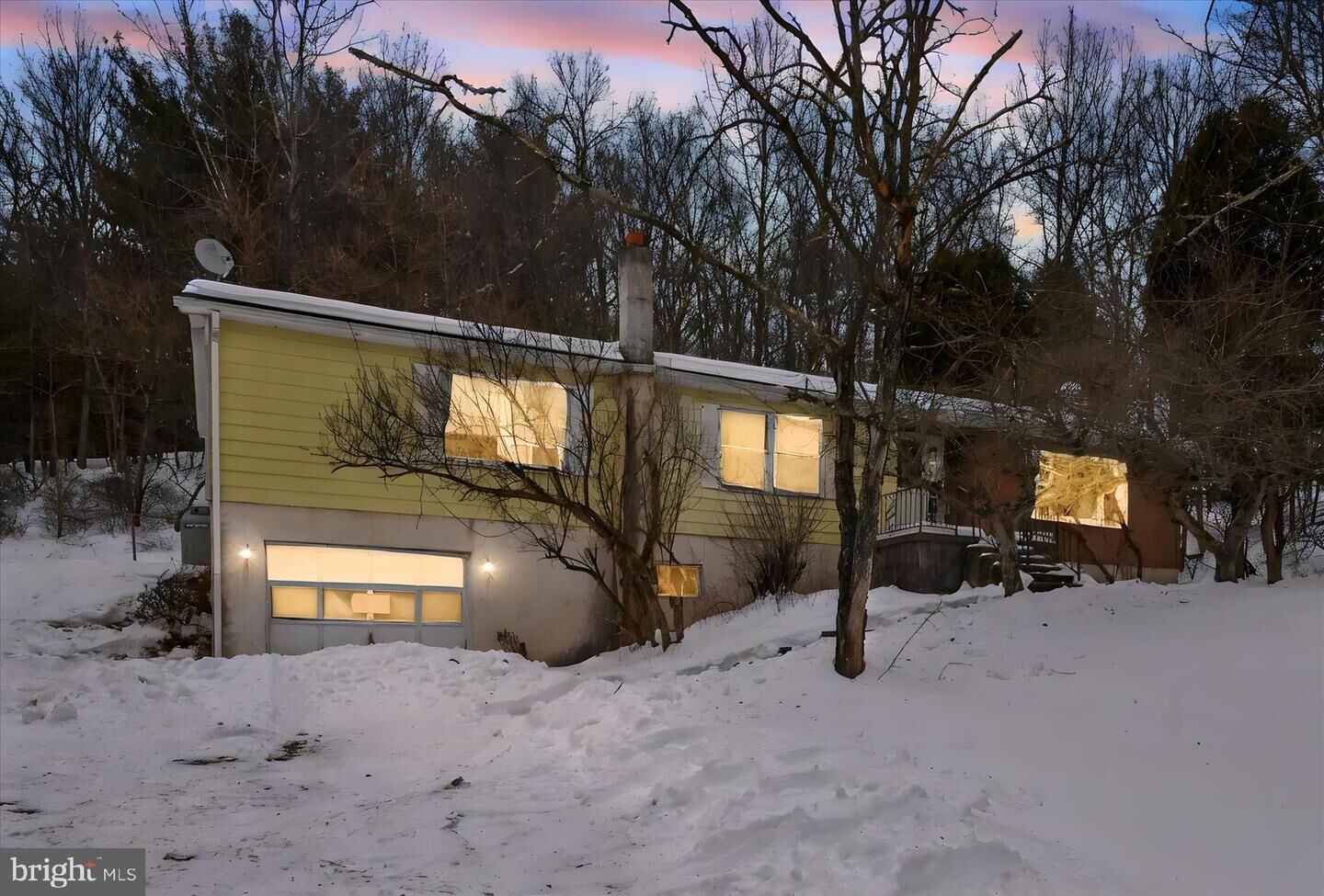Property Photo: 283 Pleasant Valley Road PA 17960