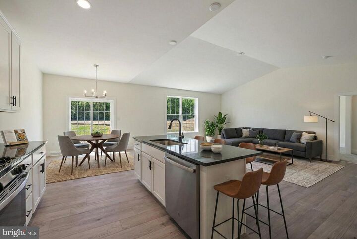 Property Photo:  204 Coghill Court  DE 19943 