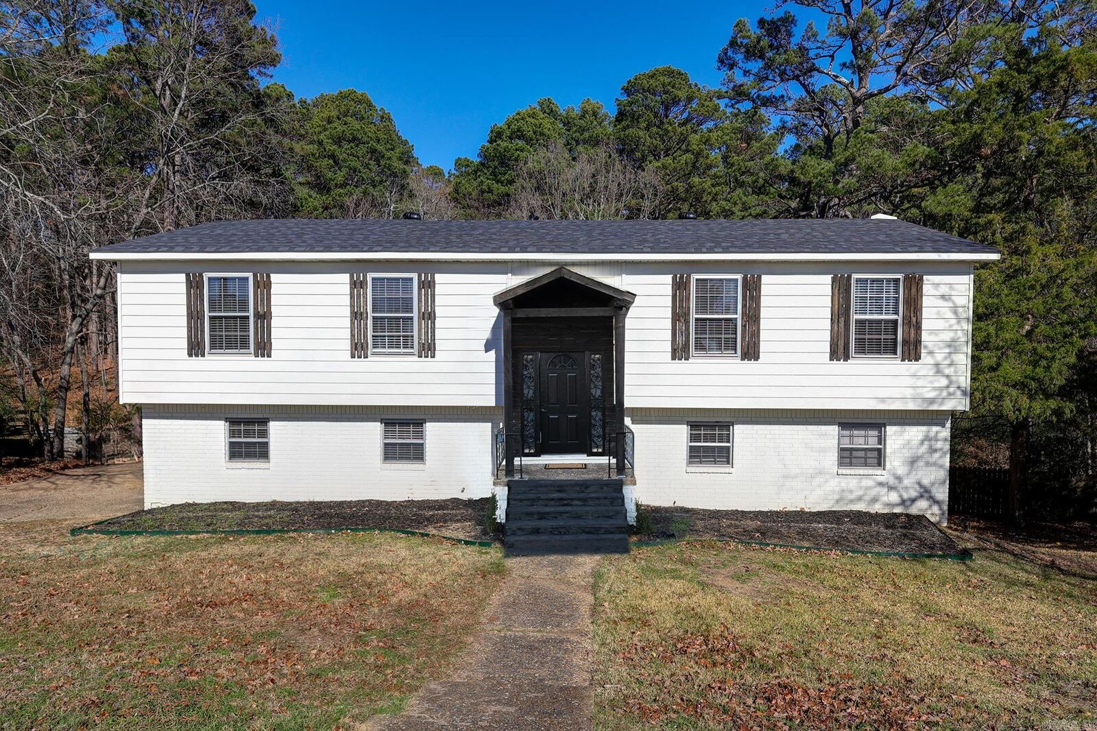 Property Photo:  12620 Southridge Drive  AR 72212 