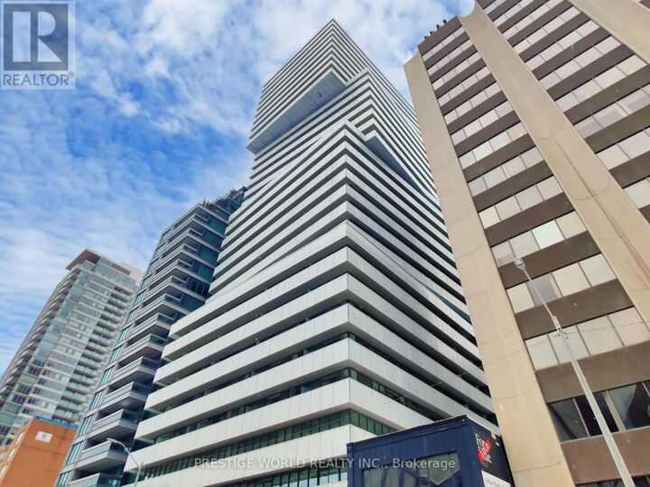 Property Photo:  200 Bloor Street West Street West 1401  ON M5S 1T8 