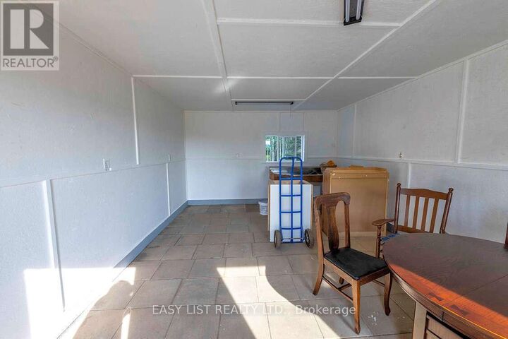 Property Photo:  608 Copper Cliff Road  ON P7L 0B7 