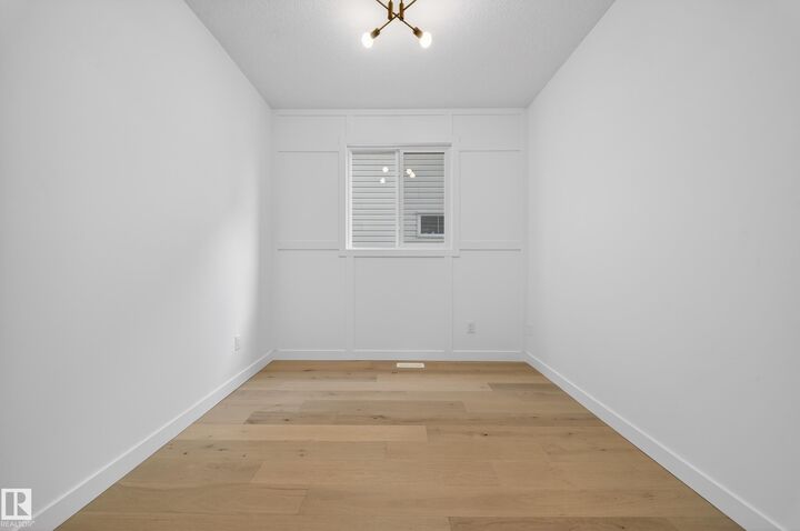 Property Photo: 22526 98A Avenue NW AB T5T 7R7