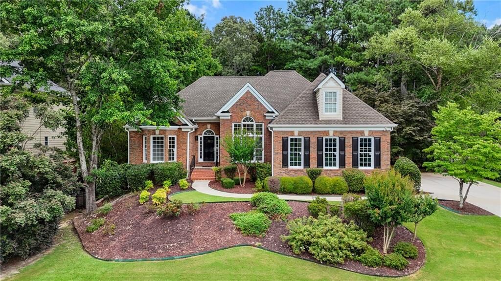 Property Photo: 1751 Mulberry Lake Drive GA 30019