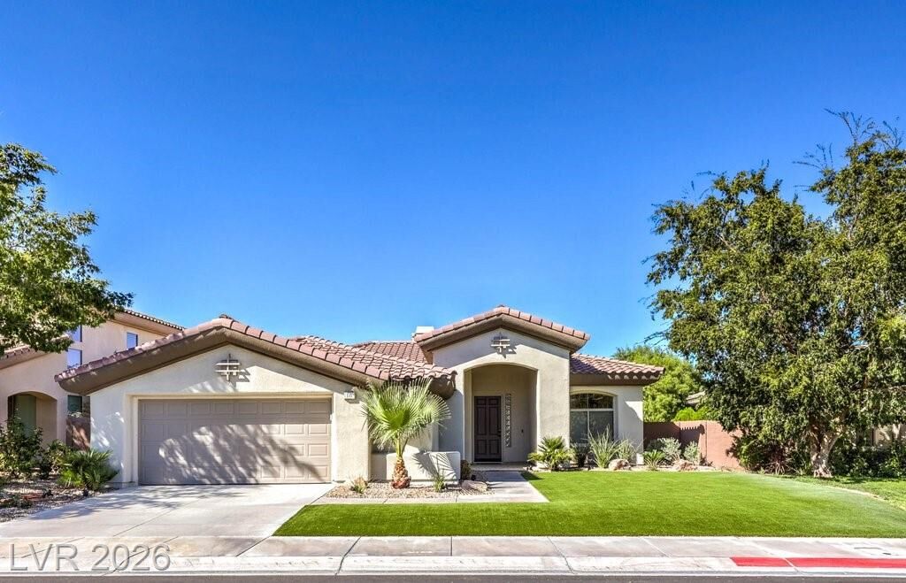 Property Photo:  16 Holston Hills Road  NV 89052 