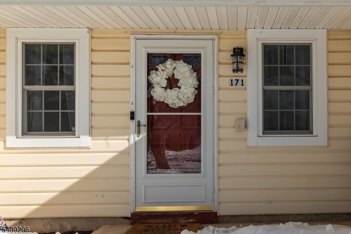 Property Photo:  171 Beckett Pl  NJ 08873 