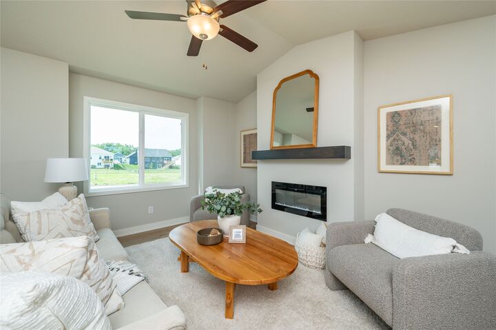 Property Photo: 25127 Bluebird Circle IA 50003