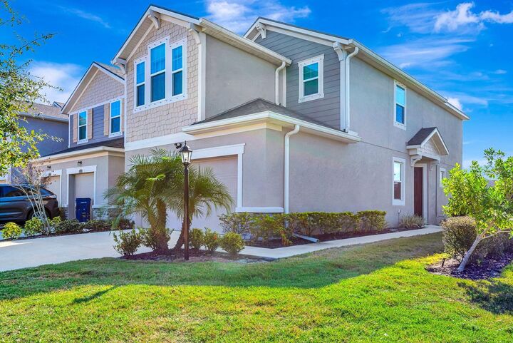 Property Photo:  11981 Sky Acres Terrace  FL 34211 