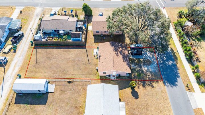 Property Photo:  5910 10 Th Street  FL 33542 