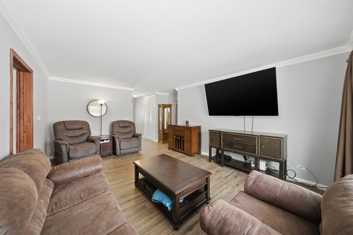 Property Photo:  2612 Mitchell Drive  IL 60517 