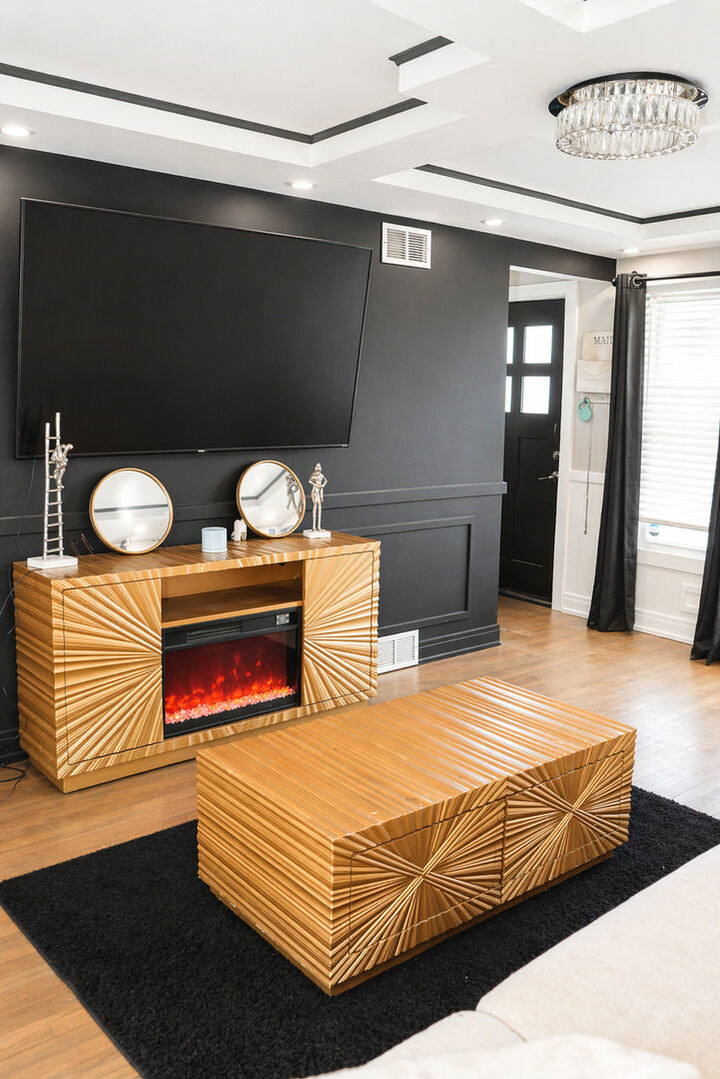 Property Photo:  14008 S Saginaw Avenue  IL 60633 