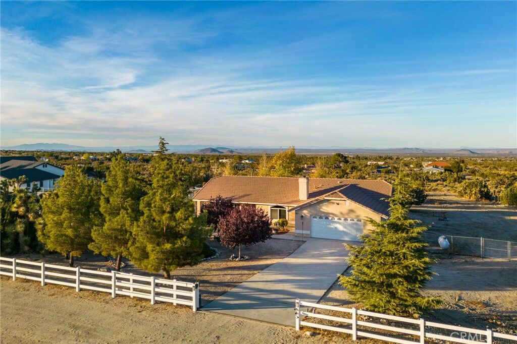 Property Photo: 388 Calaveras Road CA 92372