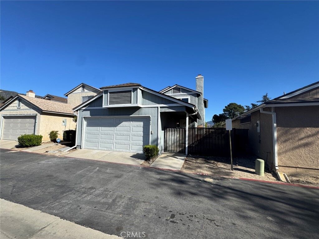 Property Photo:  4813 Village Green  CA 92407 