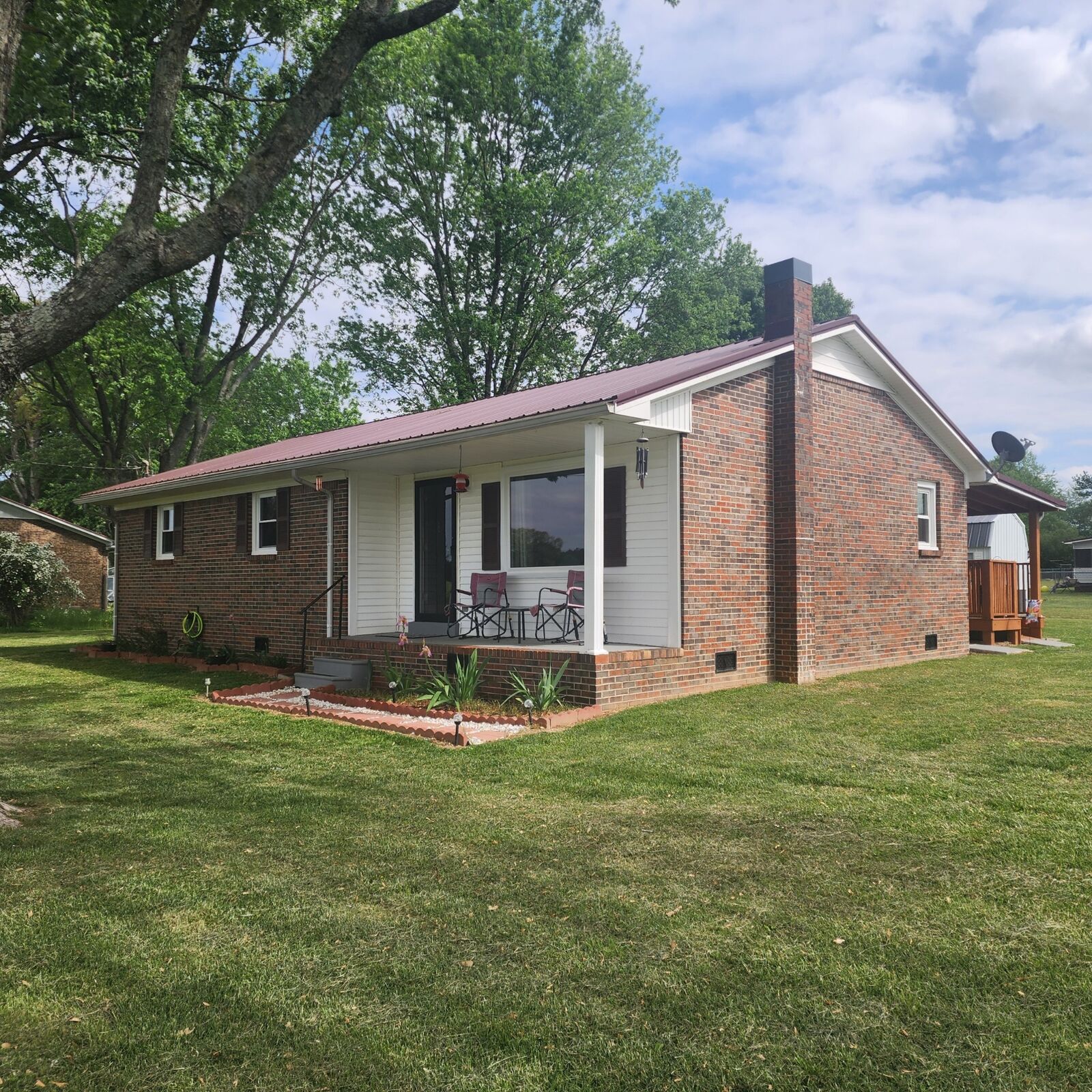 Property Photo:  8 Mattox Rd  TN 38464 