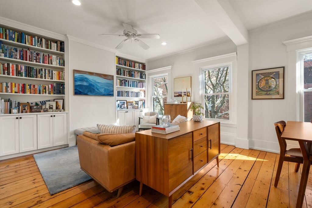 Property Photo:  114 Elm St 2  MA 02129 