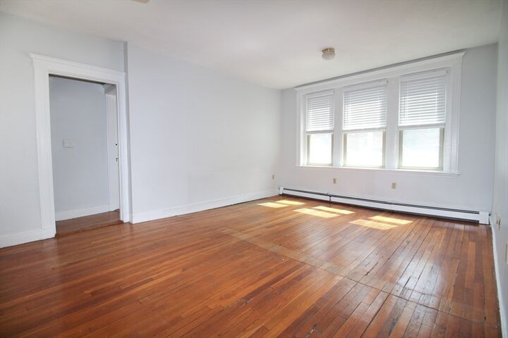 Property Photo:  32 Ransom Rd 4  MA 02135 