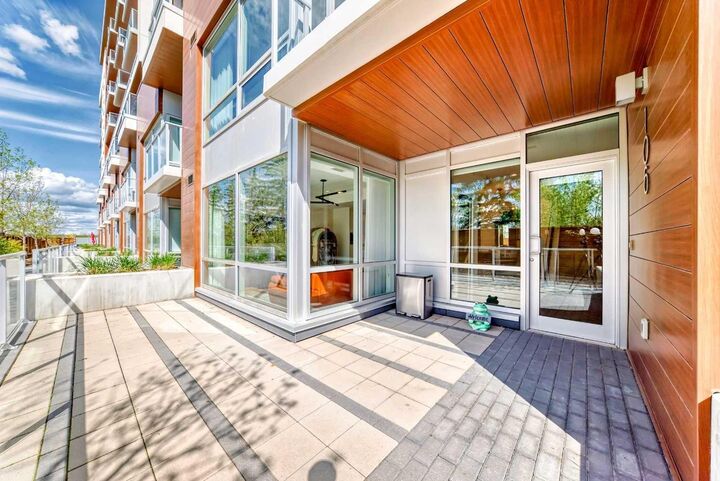 Property Photo: 8505 Broadcast Avenue SW 106 AB T3H 6B5