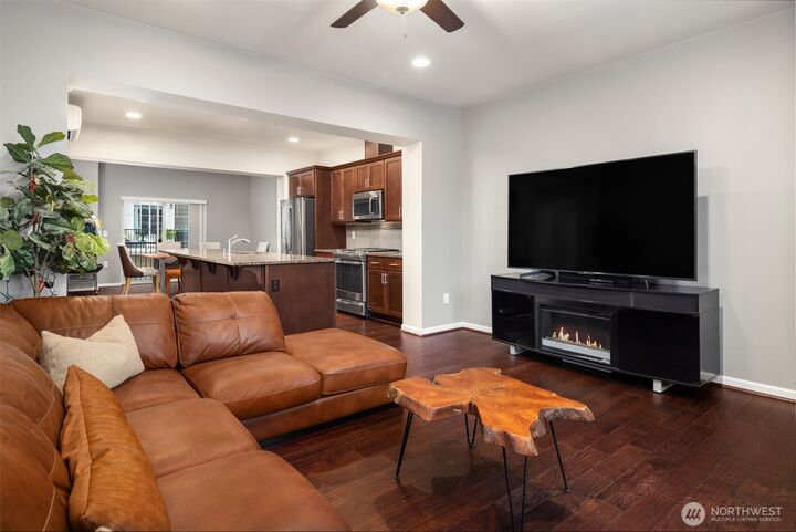 Property Photo:  3250 SW Graham Street 104  WA 98126 