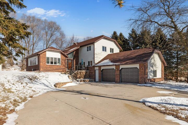 Property Photo:  N1231 County Rd V  WI 53010 