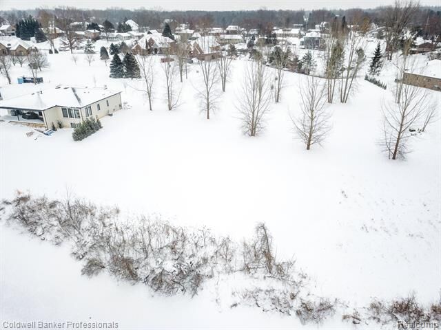 Property Photo: 1932 Sandy Shores Drive MI 48371