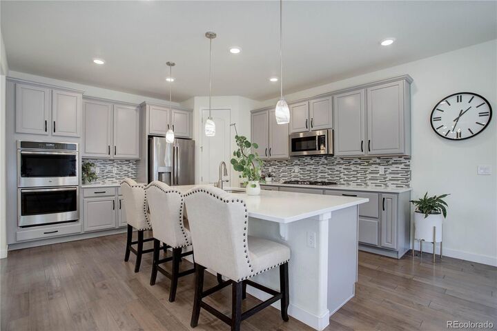 Property Photo:  9750 Taylor River Circle  CO 80125 