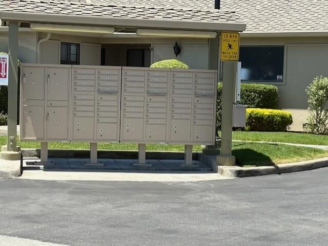 Property Photo: 138 Nissen Road 1 CA 93901