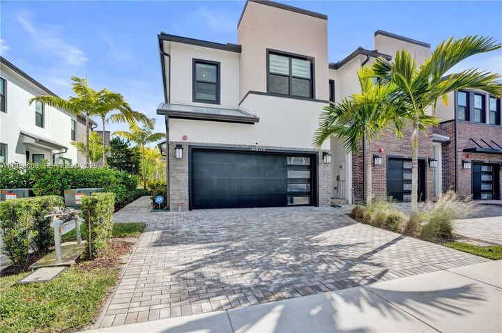 Property Photo:  8360 NW 7th Pl  FL 33324 