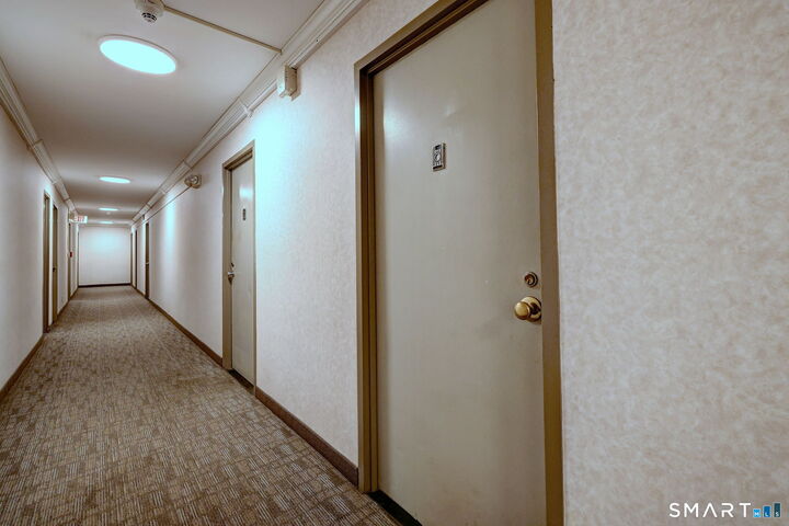 Property Photo:  100 York Street 5G  CT 06511 