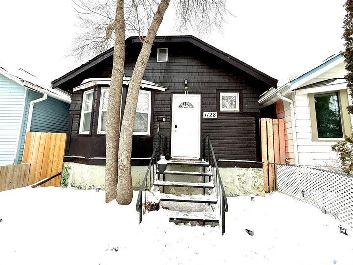 1128 Garnet Street — photo 1