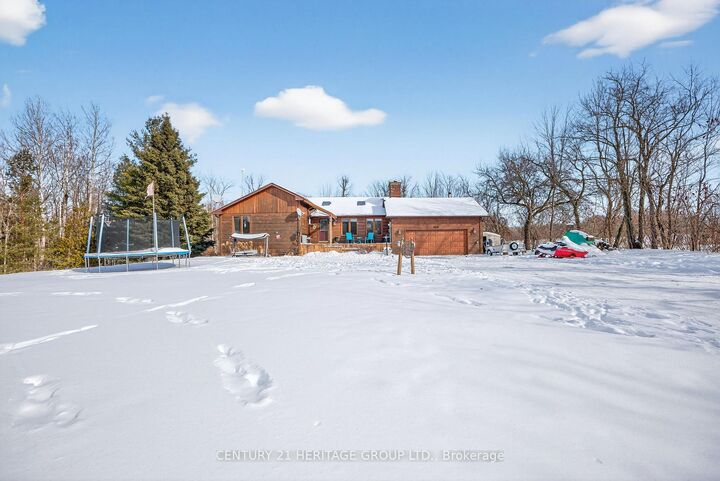 Photo de la propriété: 6675 Scotch Line ON L9R 1V2