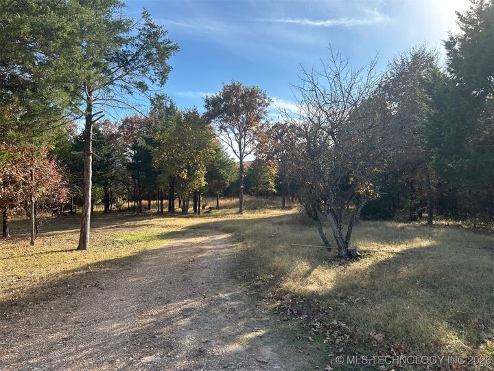 Property Photo:  0000 E 1009 Road  OK 74435 