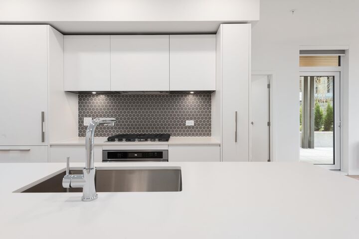 Property Photo: 1504 Scott Crescent 203 BC V8B 1G7